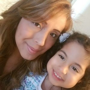 Meet your Posher, Rocio